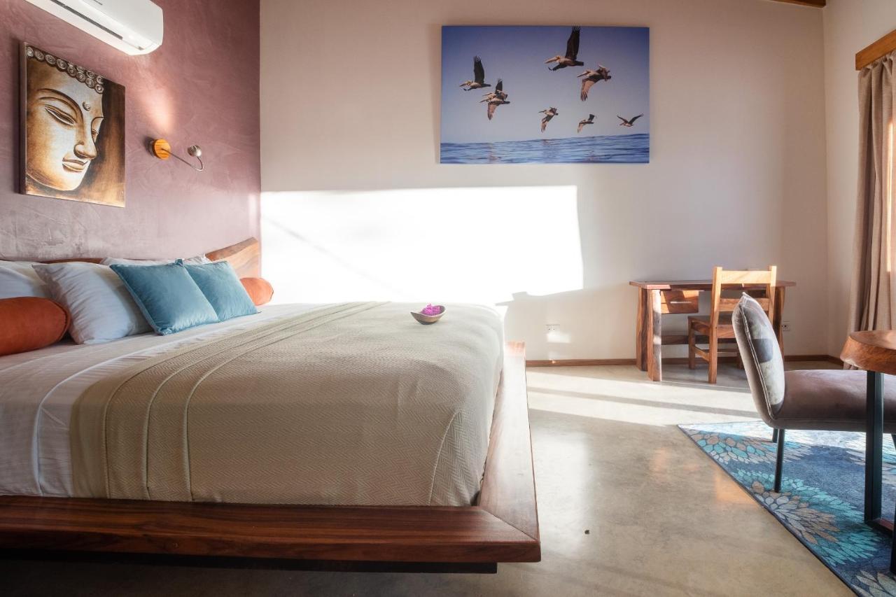 Iluminar Beachfront Suites Nosara Esterno foto